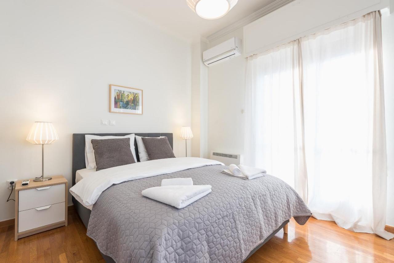 Cozy And Fresh Apt Close To Metro Atena Exterior foto