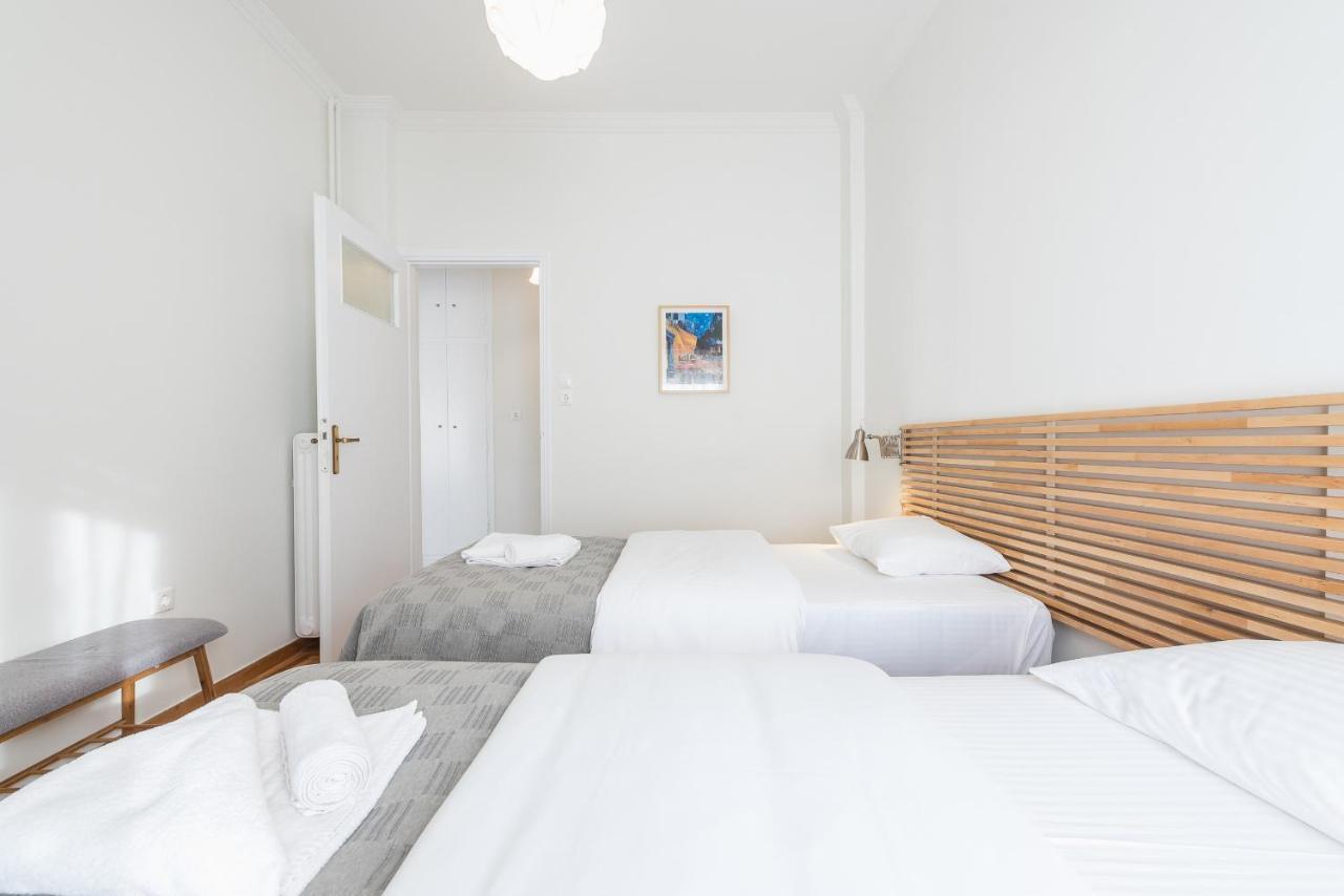 Cozy And Fresh Apt Close To Metro Atena Exterior foto